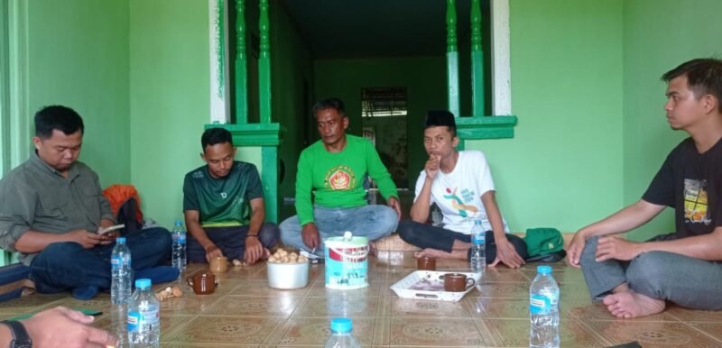 Ket: Rapat Pra-Konfercab GP Ansor Kabupaten Sambas yang dipimpin oleh Ketua Panitia Pelaksana Supangat (27/01/2026).